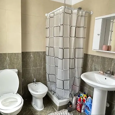 Apartament Plis Myslym Shyri